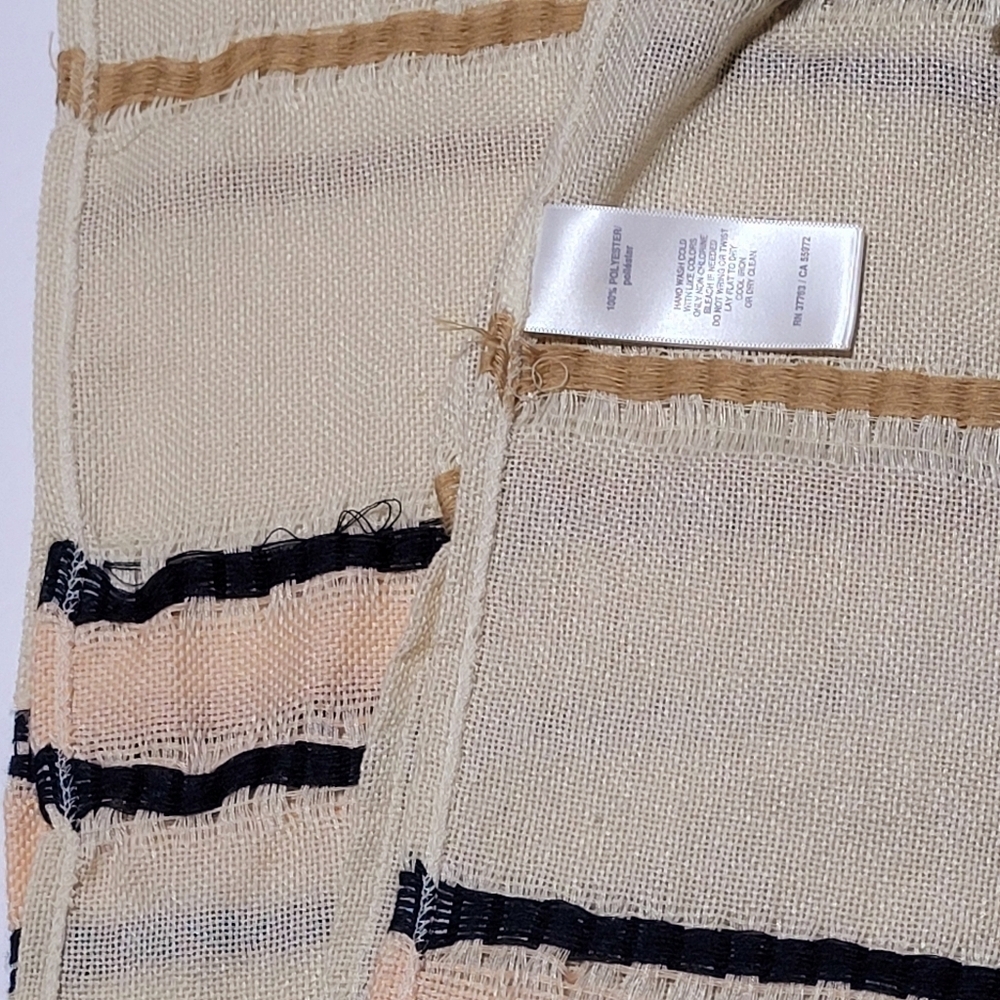 harper & liv Shawl / Wrap - Picture 6 of 12
